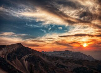Ile godzin pracuje nauczyciel edukacji wczesnoszkolnej?