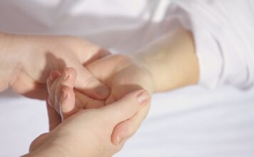 Na czym polega terapia humanistyczna? Na czym polega terapia humanistyczna?